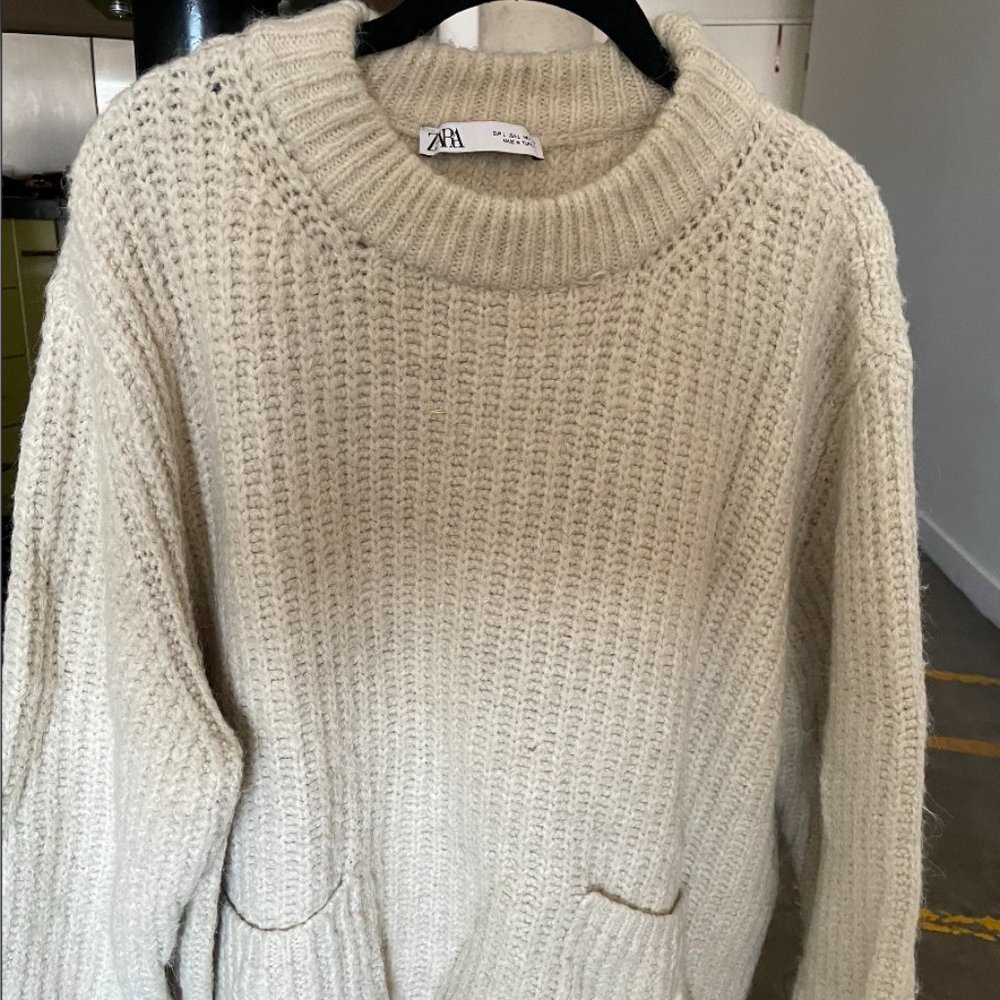 Zara pullover comfy sweater